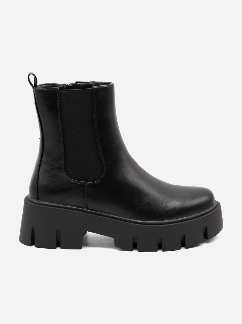 Bottines à semelles crantées Noir - Kiabi