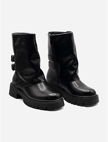 Bottines à semelles crantées
