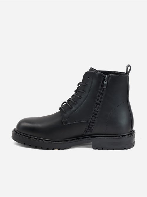 Bottines à semelles crantées - Kiabi Bottines à semelles crantées - Kiabi