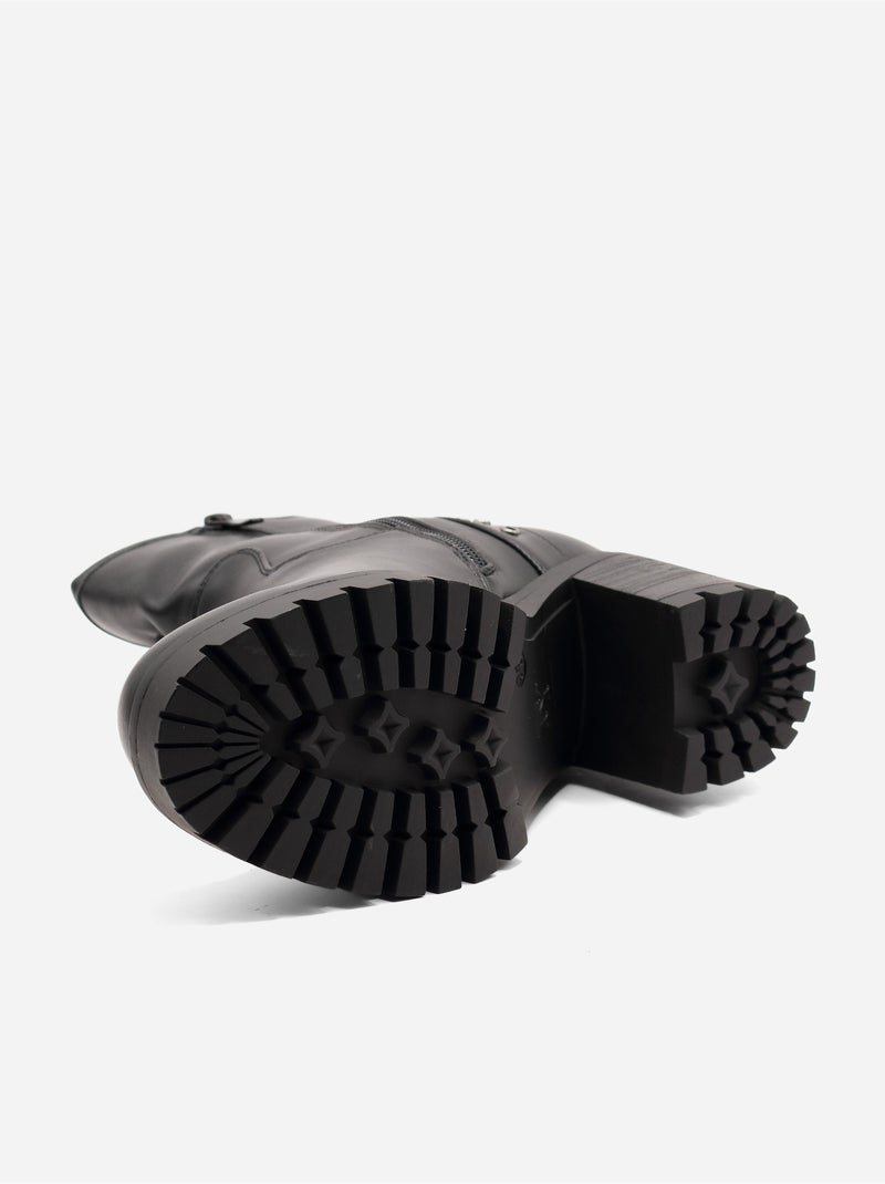 Bottines à semelles crantées Noir - Kiabi