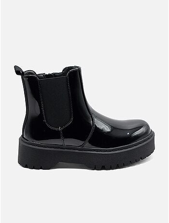 Bottines à semelles crantées