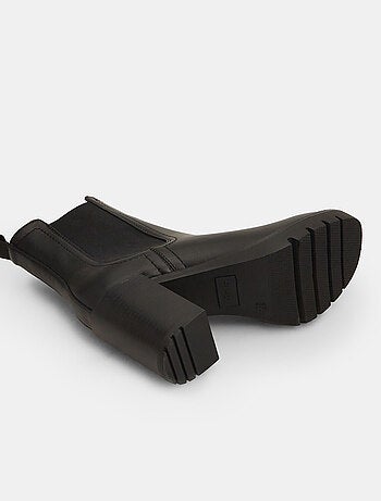 Bottines à talon BATA