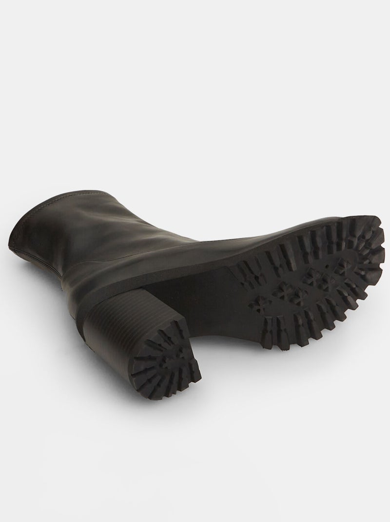Bottines à talon et bout carré BATA Noir - Kiabi