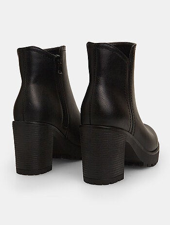 Bottines à talon large BATA