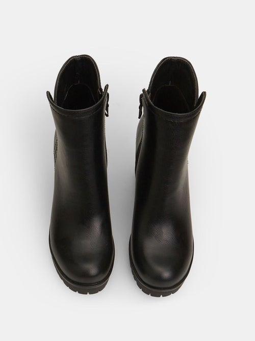 Bottines à talon large BATA - Kiabi Bottines à talon large BATA - Kiabi