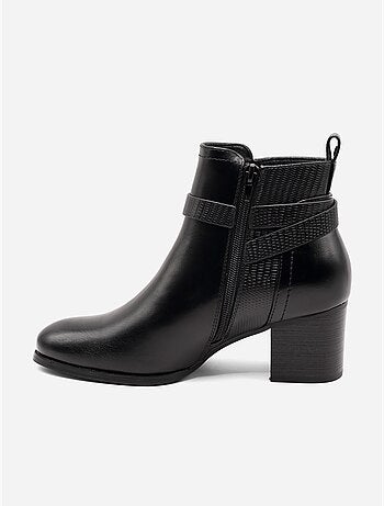 Bottines à talons carrés
