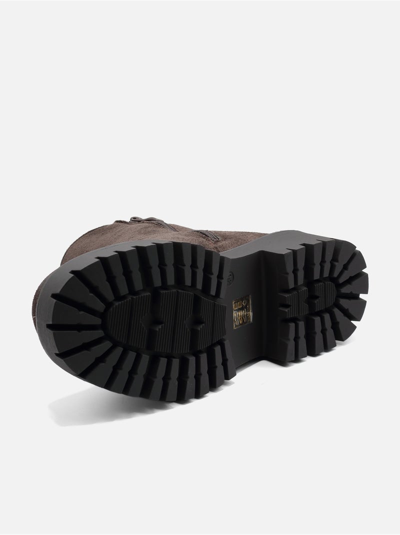 Bottines à zip Marron - Kiabi