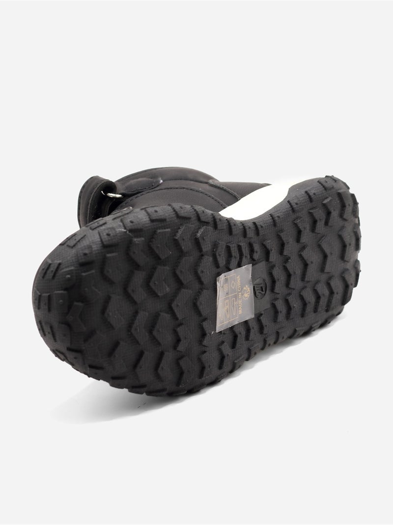 Bottines auto-agrippante Noir - Kiabi