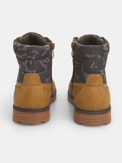 Bottines avec détails camouflage BATA - Kiabi