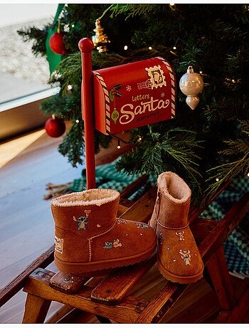 Bottines avec doublure en peluche douce synthétique et imprimés stitch
