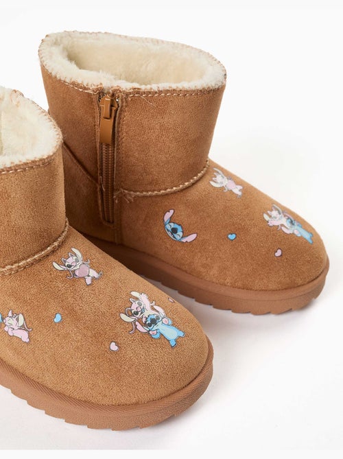Bottines avec doublure en peluche douce synthétique et imprimés stitch - Kiabi Bottines avec doublure en peluche douce synthétique et imprimés stitch - Kiabi