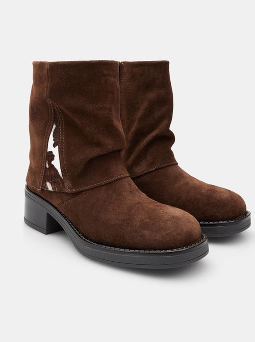 Bottines avec insert en poney bata - Kiabi Bottines avec insert en poney bata - Kiabi