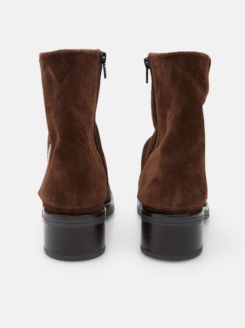 Bottines avec insert en poney bata - Kiabi Bottines avec insert en poney bata - Kiabi