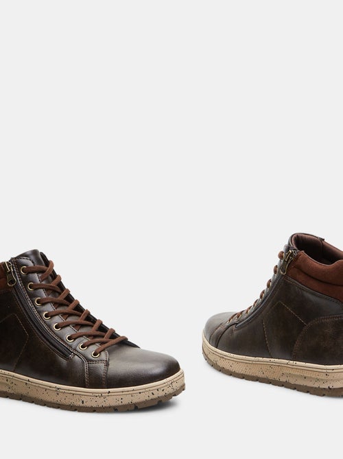Bottines avec lacets et fermeture éclair BATA - Kiabi