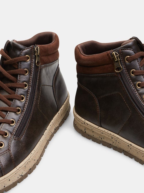 Bottines avec lacets et fermeture éclair BATA - Kiabi