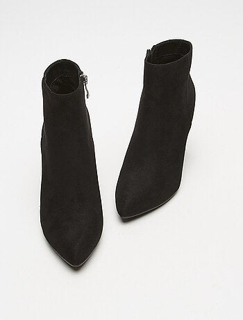 Bottines avec large talon BATA