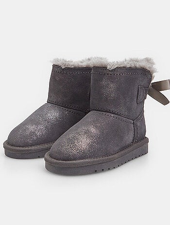 Bottines avec nœud BATA