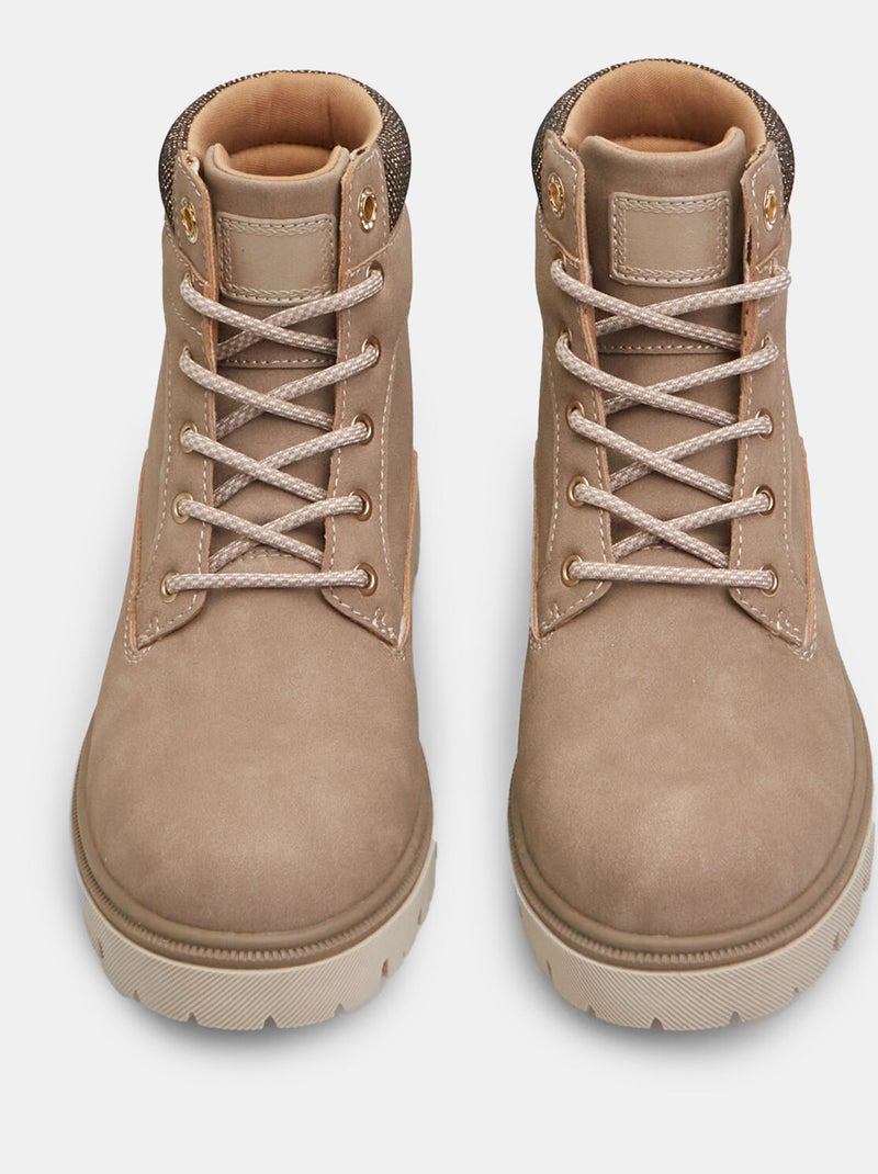 Bottines avec semelle crantée BATA Beige - Kiabi