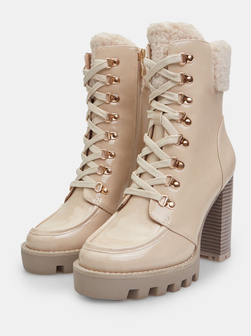 Bottines avec talon haut, insertion teddy et lacets BATA Beige - Kiabi