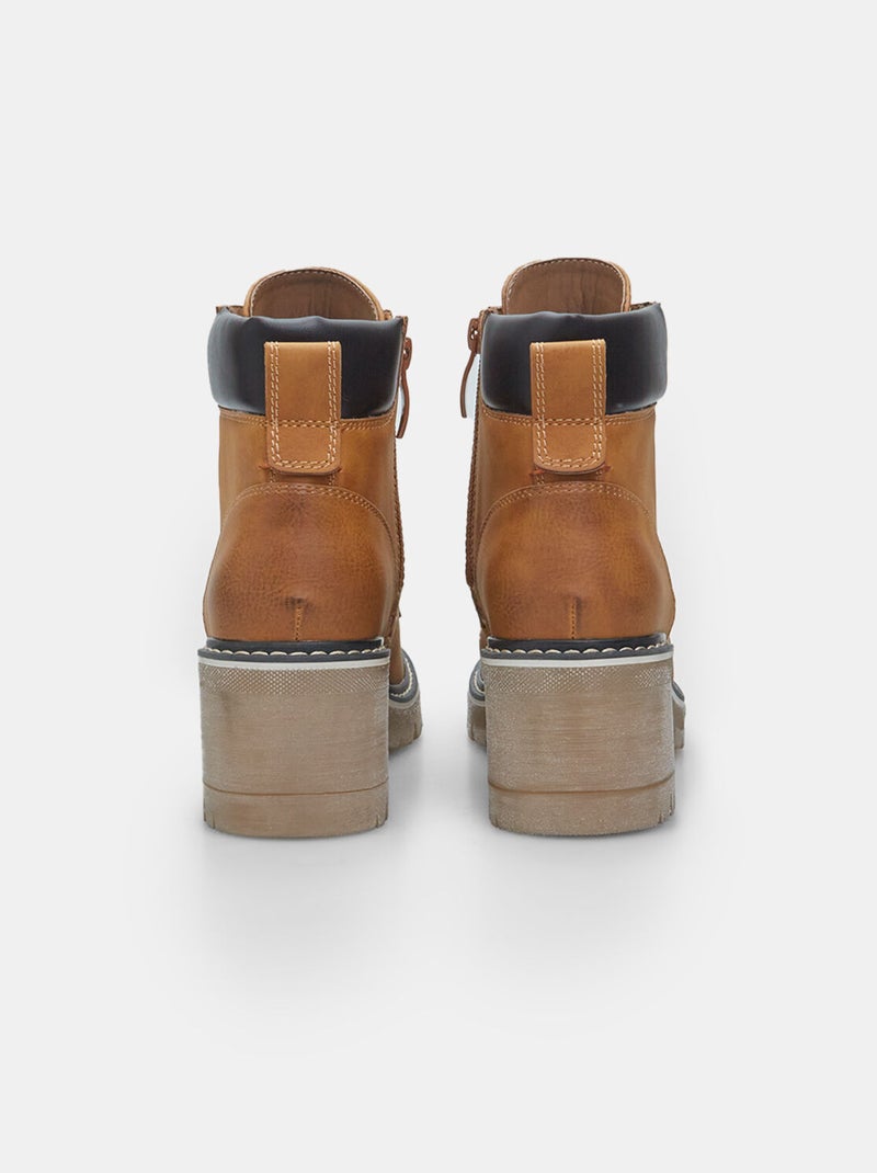 Bottines avec talon moyen et lacets BATA Jaune - Kiabi