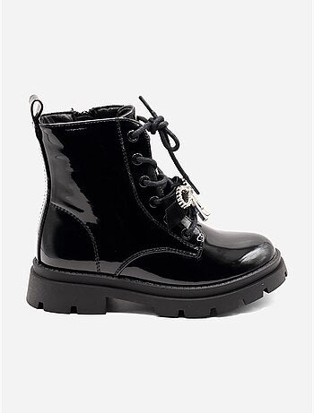 Bottines avec un nœud décoratif
