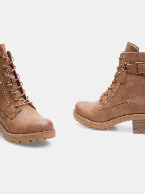 Bottines avec zip latérale et boucles BATA - Kiabi