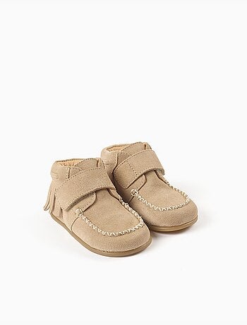 Bottines barefoot en daim à franges et à scratch