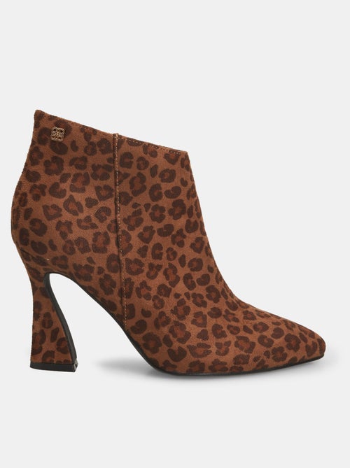 Bottines Bata Red Label avec effet cuir velours et talon bobine - Kiabi