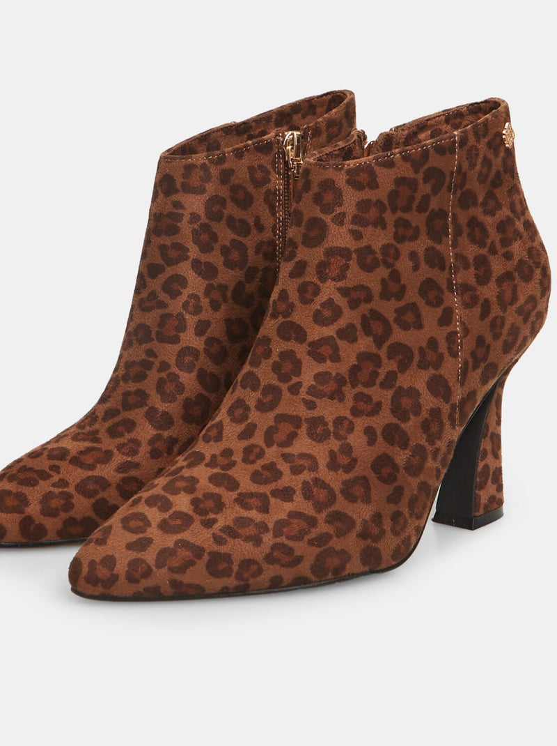 Bottines Bata Red Label avec effet cuir velours et talon bobine Marron - Kiabi