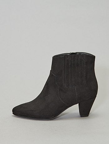 Bottines bouts pointus