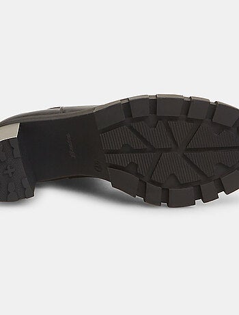 Bottines chelsea à talons BATA