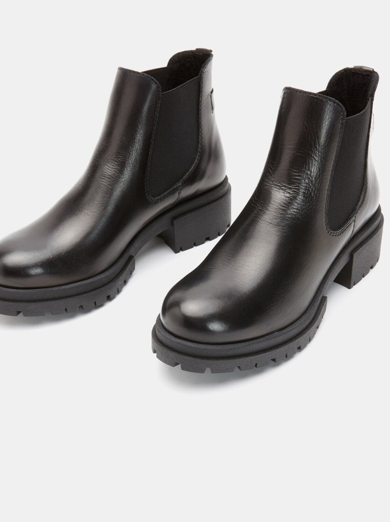 Bottines chelsea avec semelle crantée bata Noir - Kiabi
