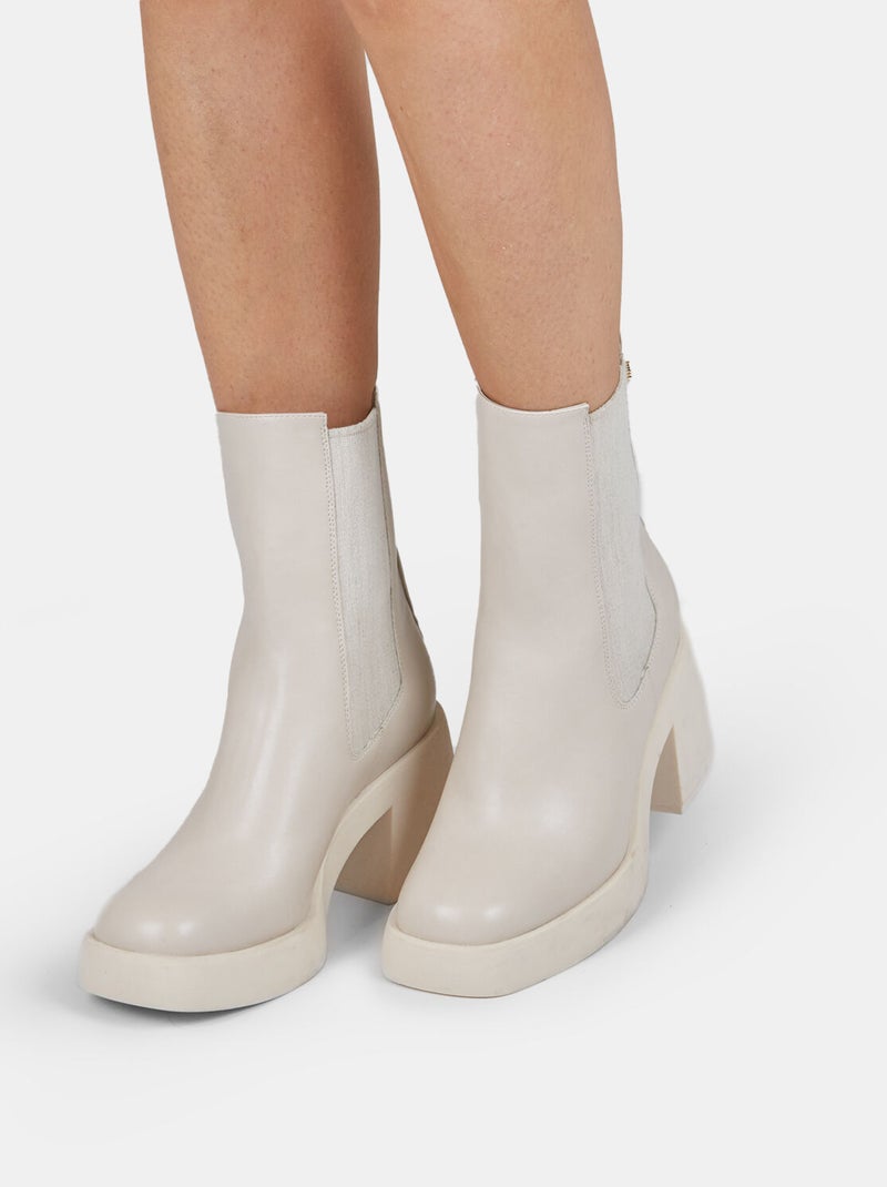 Bottines Chelsea Bata Red Label avec large talon Beige - Kiabi