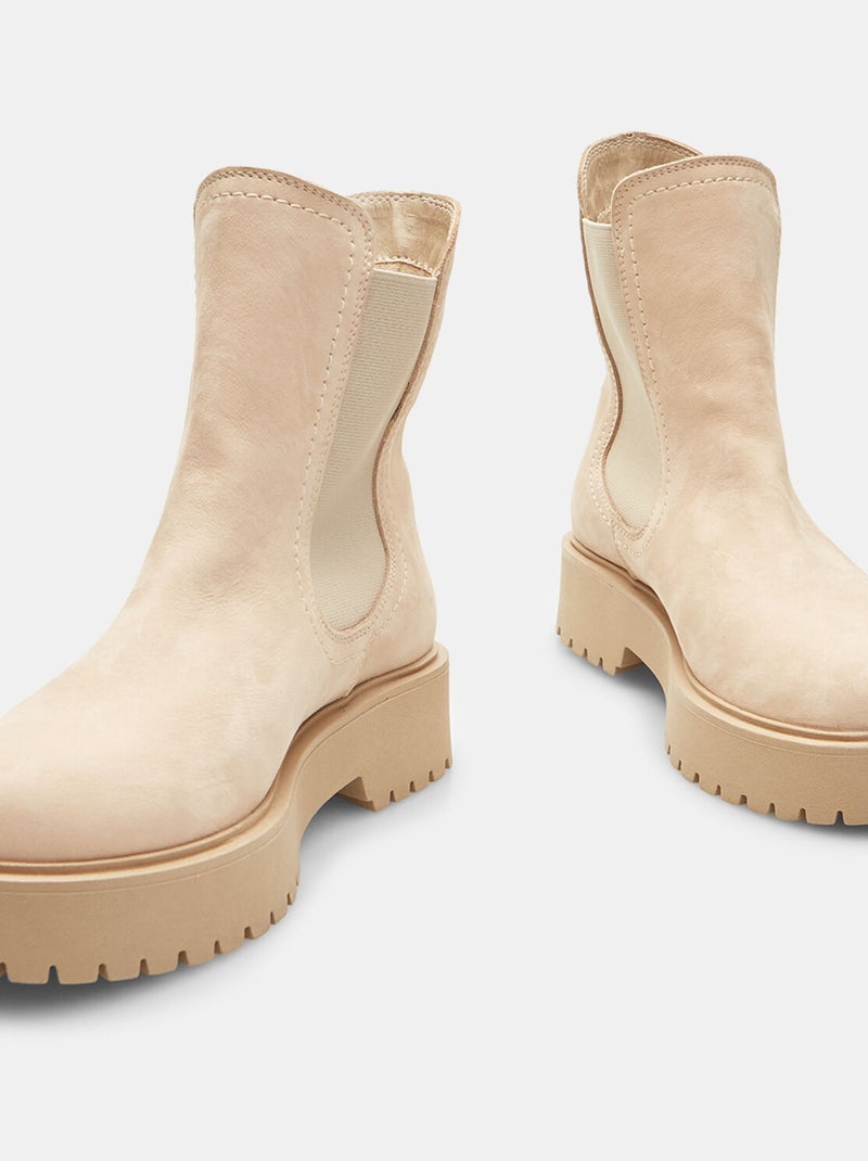 Bottines chelsea en cuir velours BATA Beige - Kiabi