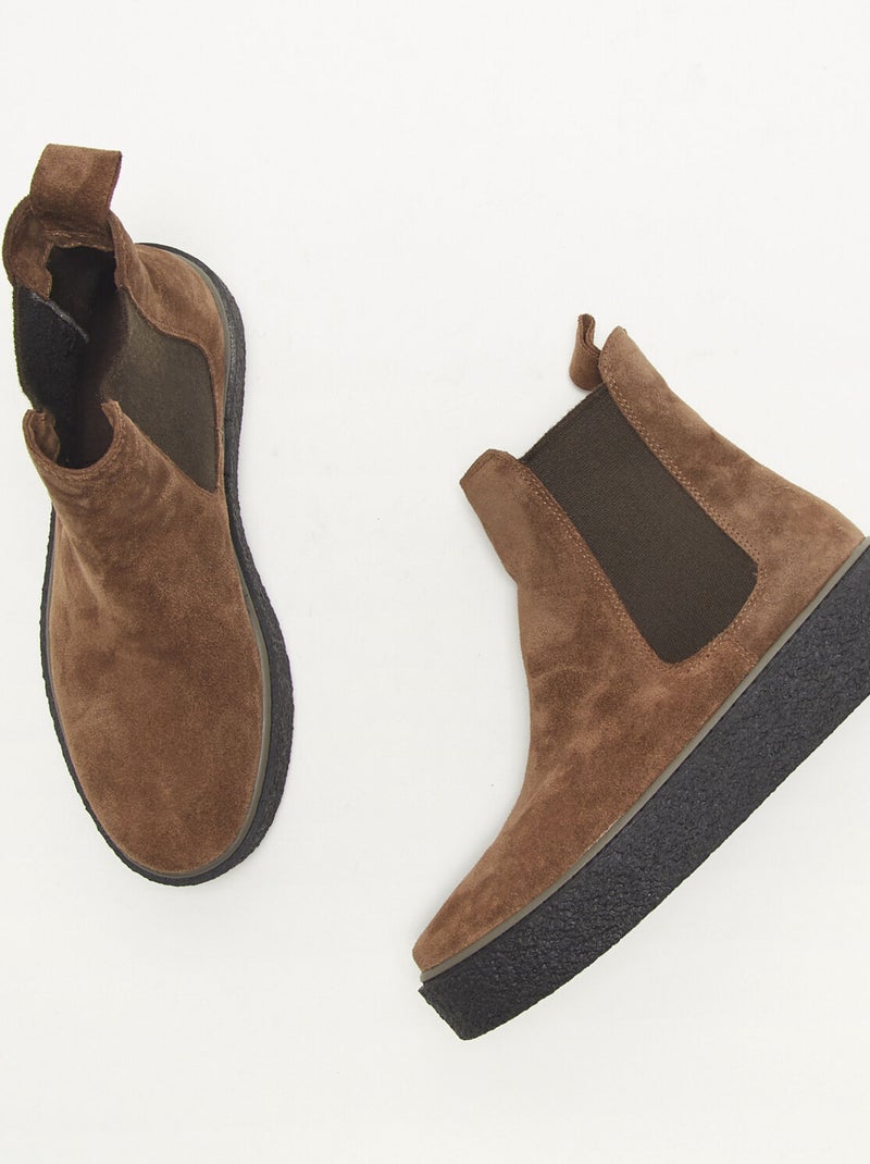 Bottines Chelsea en cuir velours BATA Marron - Kiabi