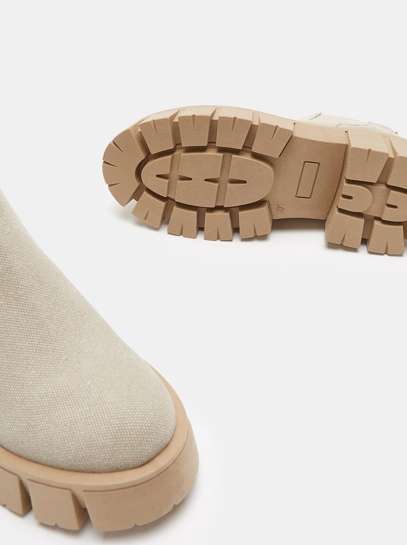 Bottines Chelsea semelles crantées BATA Beige - Kiabi
