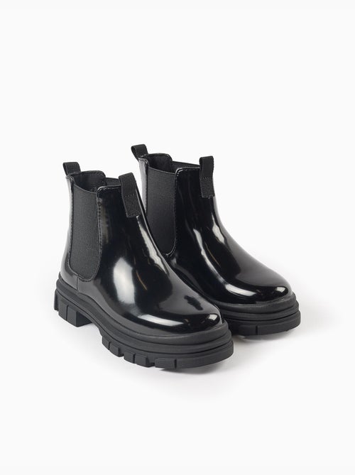 Bottines chelsea vernies avec semelle antidérapante - Kiabi Bottines chelsea vernies avec semelle antidérapante - Kiabi