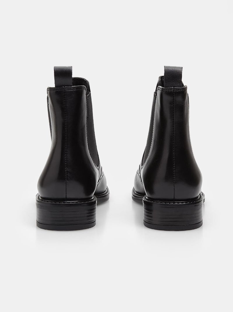 Bottines Cheville en cuir avec brogue BATA Noir - Kiabi