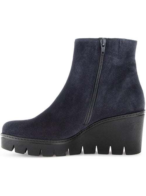 Bottines compensées  en Nubuck - Kiabi