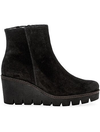 Bottines compensées en Nubuck