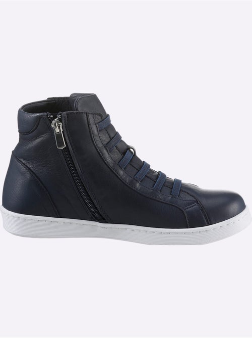 Bottines courtes à lacets en cuir nappa souple et confortable - Taille standard - Helline - Kiabi Bottines courtes à lacets en cuir nappa souple et confortable - Taille standard - Helline - Kiabi