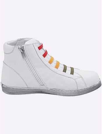 Bottines courtes à lacets en cuir nappa souple et confortable - Taille standard - Helline