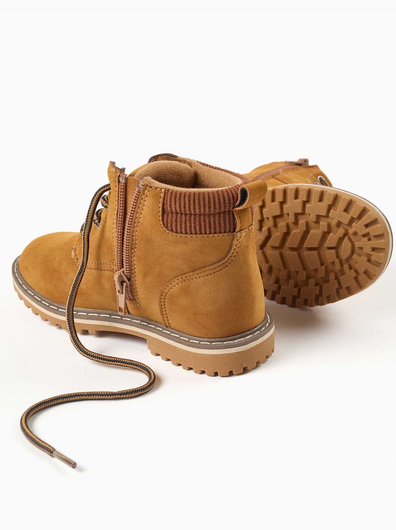 Bottines de montagne en suédine avec lacets Marron - Kiabi