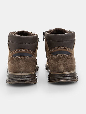 Bottines d'hiver en nubuck Bata