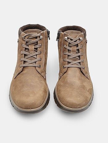 Bottines d'hiver en nubuck Bata