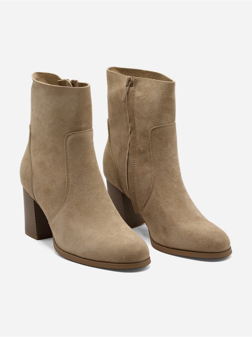 Bottines effet daim - Kiabi Bottines effet daim - Kiabi