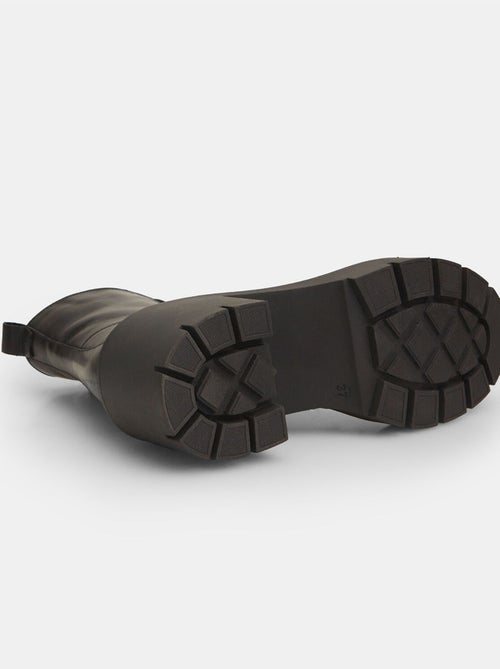 Bottines en cuir à talons BATA - Kiabi