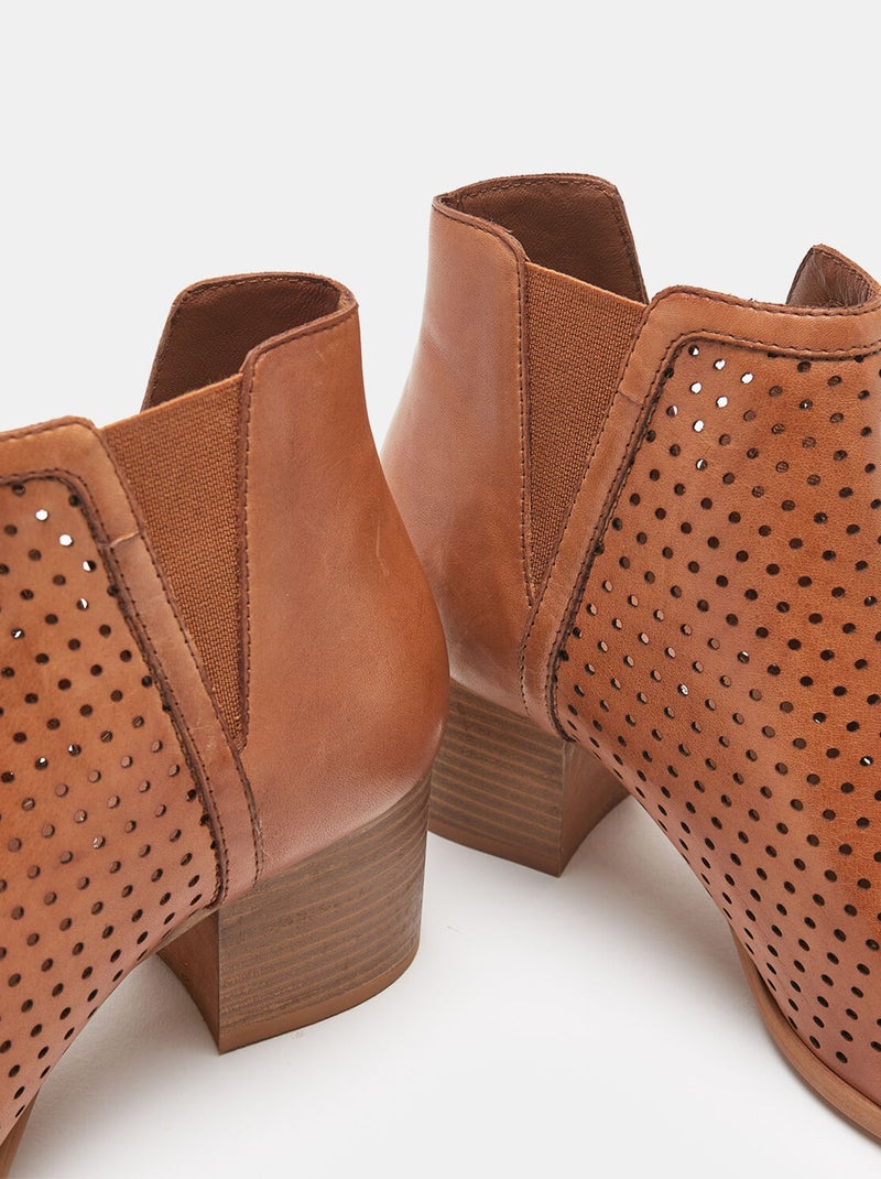 Bottines en cuir ajouré BATA Bronze - Kiabi