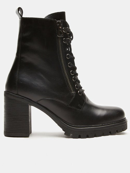 Bottines en cuir avec lacets BATA - Kiabi