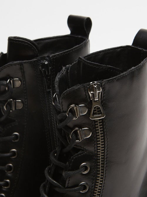 Bottines en cuir avec lacets BATA - Kiabi